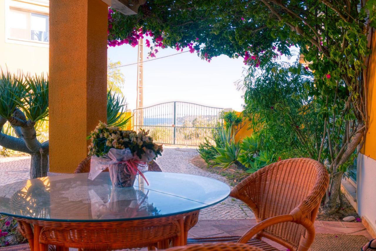 Moonshine Guest House With Private Studios And Private Cottage 라고스 외부 사진